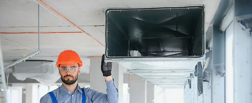 Clogged Air Duct Cleaning and Sanitizing in La Crosse, WI